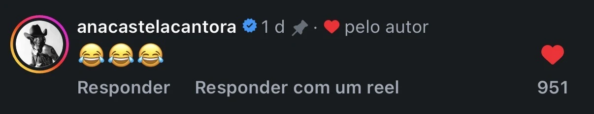 Comentário de @anacastelacantora no perfil @vilaogru