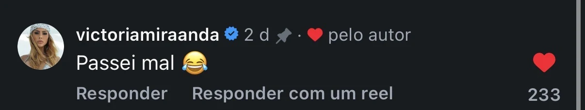 Comentário de @victoriamiraanda no perfil @vilaogru
